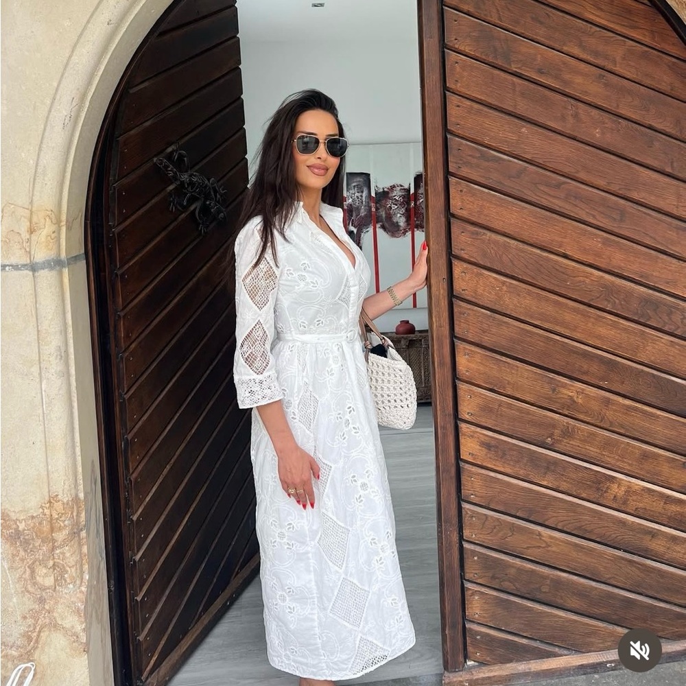 Sara white lace long sleeve maxi dress with waist belt boho summer vacation - Picture 2 of 16